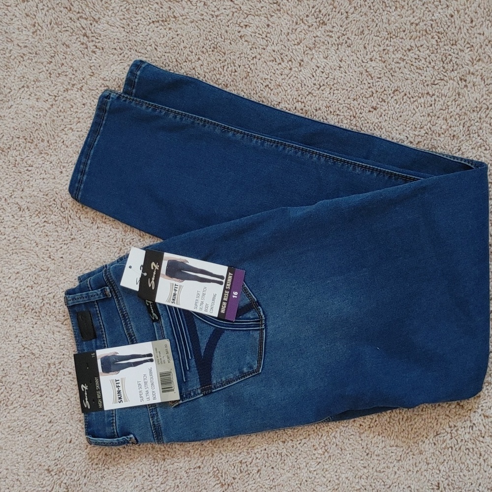Womens Jeans